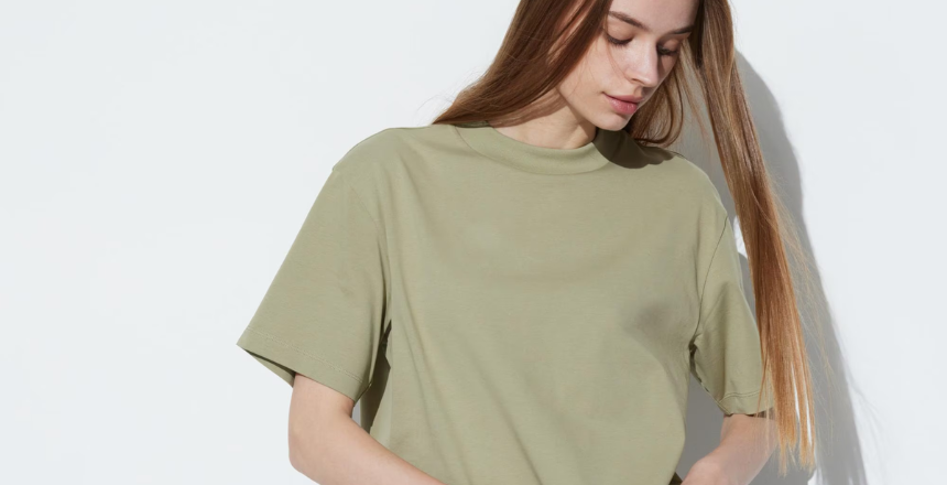 AIRism t-shirt